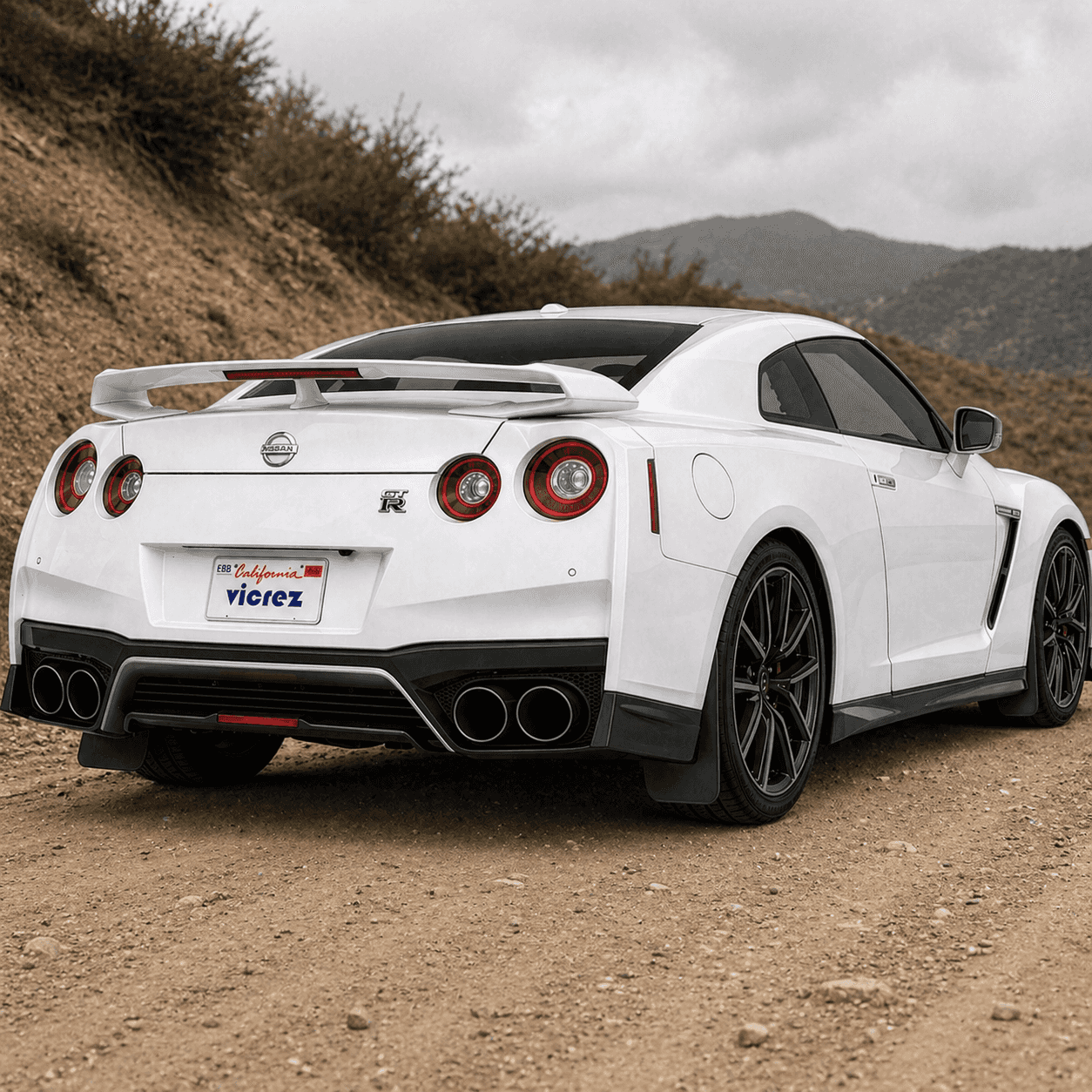 Vicrez Mud Flaps Front and Rear vz101654 | Nissan GTR R35 2007-2019