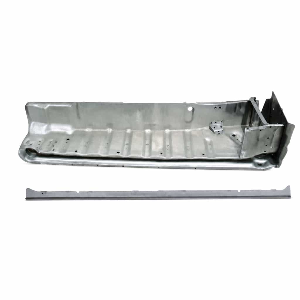 Vicrez OE Replacement Middle Door Foot Plate vz107437 | Toyota Hiace 1995-2004