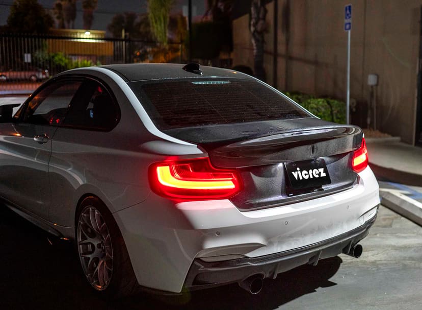 Vicrez V3R Carbon Fiber Trunk vz101410 | BMW 2 Series F22/ M2 F87 2014-2020
