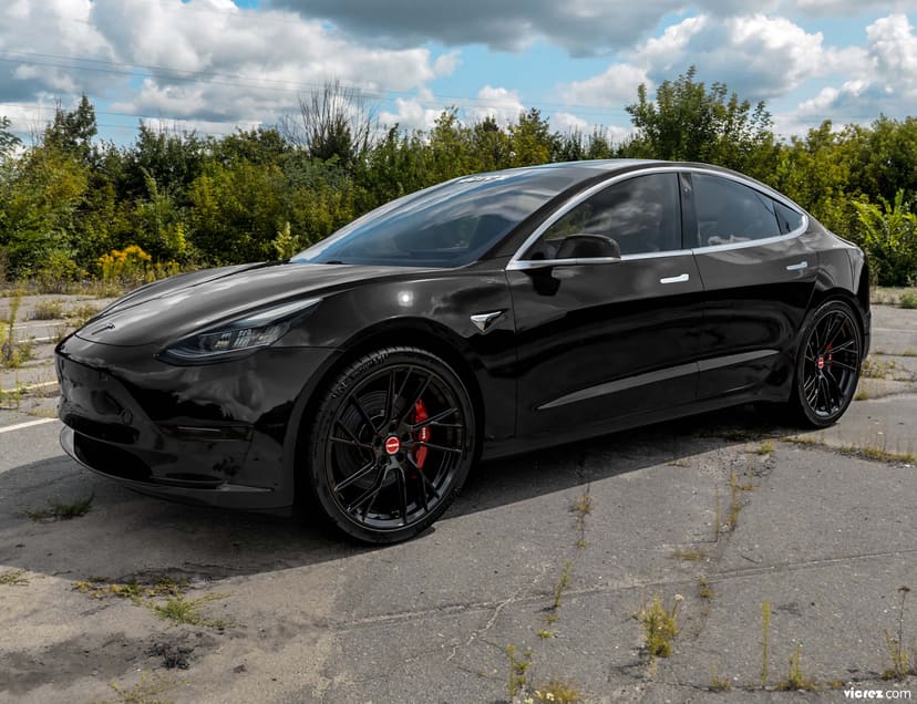 Red Tesla Model 3 x Vicrez VYF Forged Wheels  (Finished in Gloss Black)