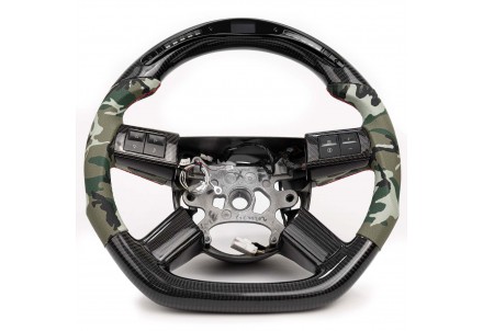 Vicrez Carbon Fiber Steering Wheel +LED vz1023 | Dodge Charger | Dodge Challenger | Dodge Magnum | Chrystler 300C 2005-2010 | Material: Black Carbon Fiber / Stitching: Red / Hand Grips: Green Camo Leather